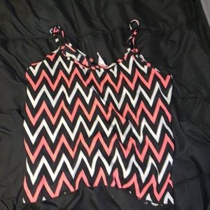 Chevron crop tank top